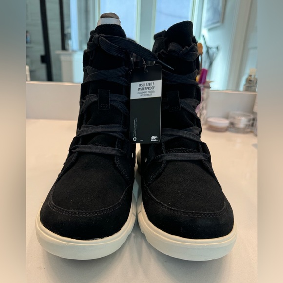 NWT Sorel Explorer Next Joan Waterproof Boots, Size 7.5 - Picture 4 of 7